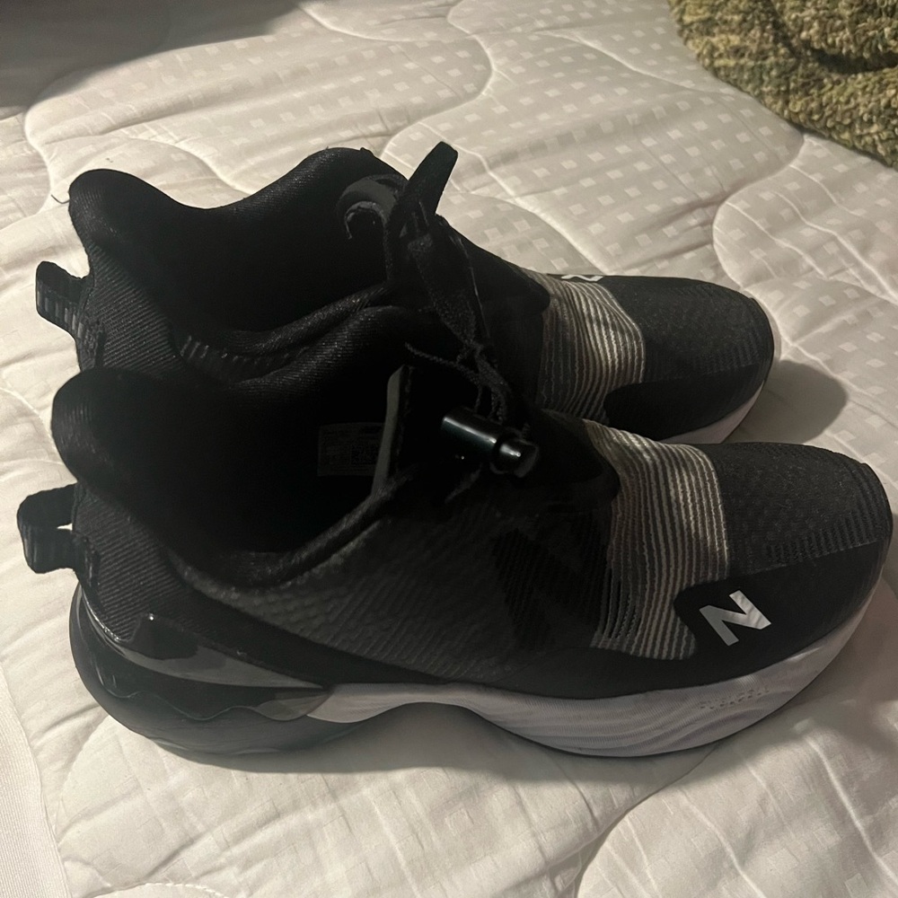 New Balance Women’s Fuel cell Rebel TR V1 Size 9 Black and Gray